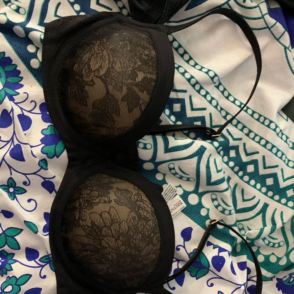 Soma no padding black lace bra